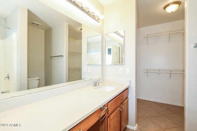 Building Photo - 14821 N 129th Dr