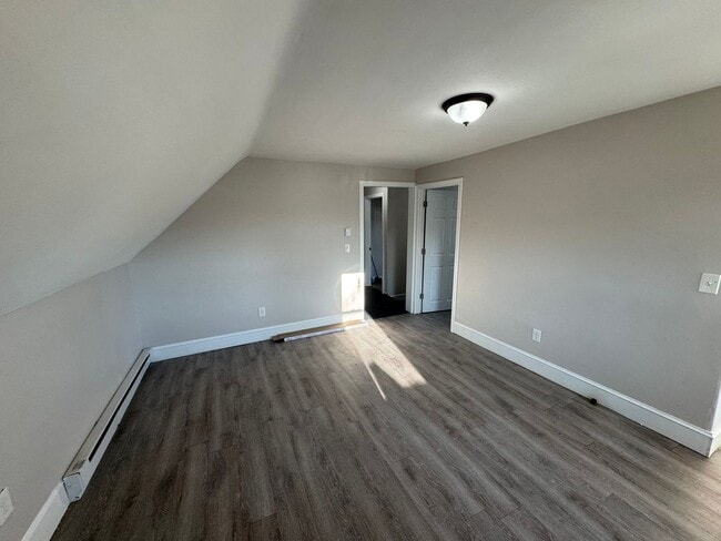 Building Photo - 70-72 Broadway-Unit 8