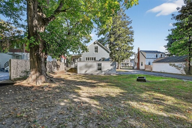 Building Photo - 171 West St