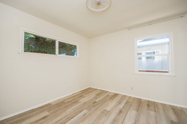 Building Photo - Beautiful 4 Bedroom Home in Garden Grove