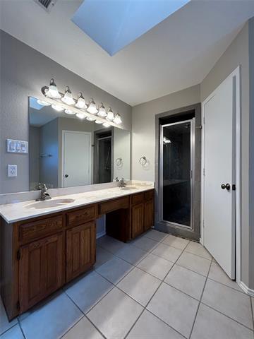 Building Photo - 7436 Meadowview Terrace