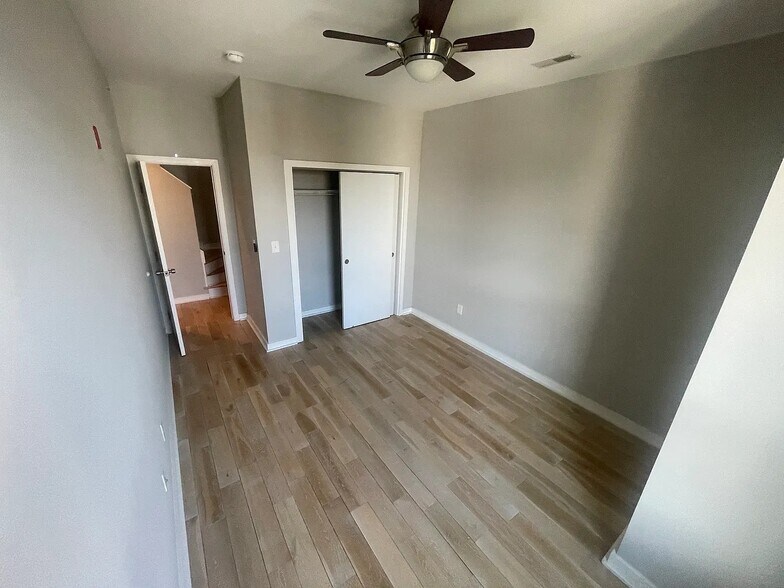 Building Photo - 1439 N Franklin St