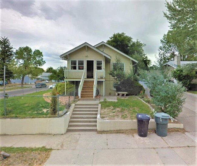 Primary Photo - 1305 S Oak St
