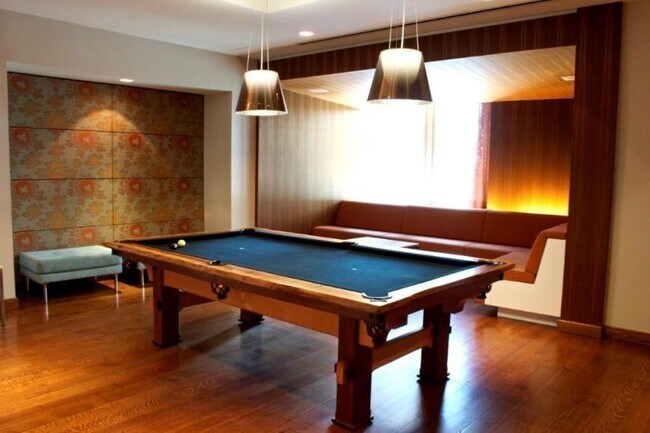 Building Photo - 3 bedroom in NEW YORK NY 10038