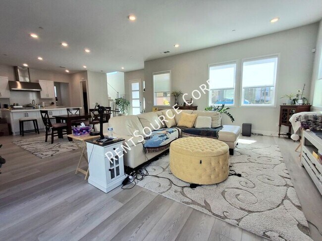 Building Photo - 26995 W Meandering Trail Pl