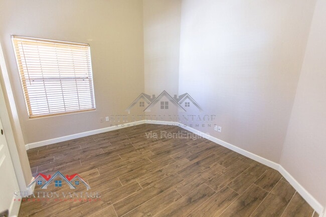 Building Photo - 38414 N 12th St