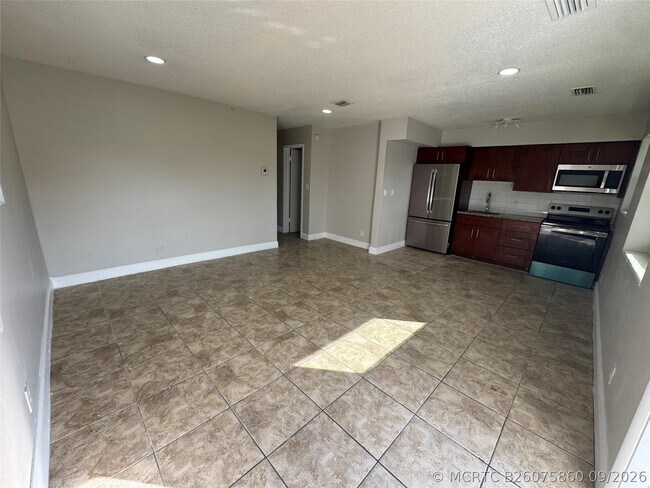 Building Photo - 1700 NW 52nd Ave