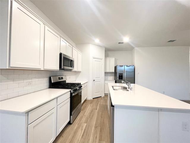 Building Photo - 1102 Mahogany Ln