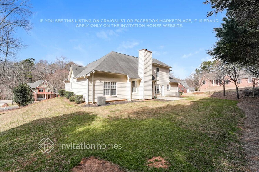 Building Photo - 2475 Harbin Springs Cove