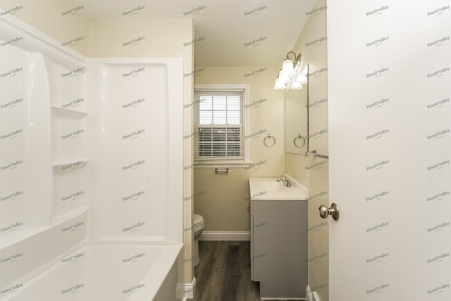 Building Photo - 3463 Cottage Grove Rd