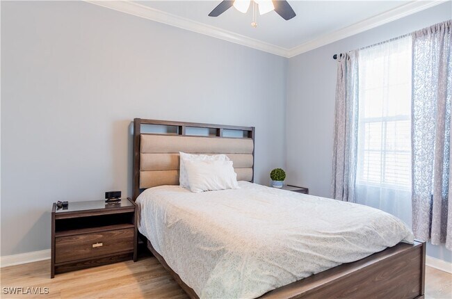 Building Photo - 6032 Towncenter Cir
