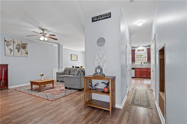 Building Photo - 154 Stephens Mill Dr