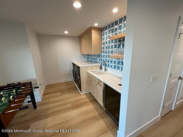 Building Photo - 3632 Ocean Terrace