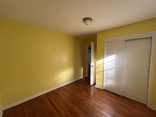 Building Photo - 45 Union Rd