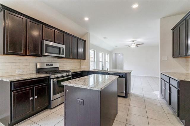 Building Photo - 1495 Acmite Ave