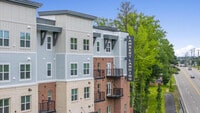 Building Photo - Lambert Landing I