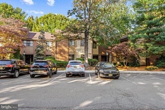 Building Photo - 505B Cypress Point Cir