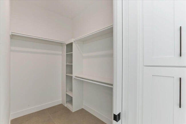 Building Photo - 31260 Avenida La Paloma