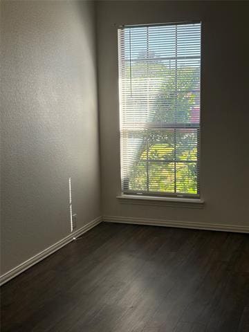 Building Photo - 1104 Saddle Ct