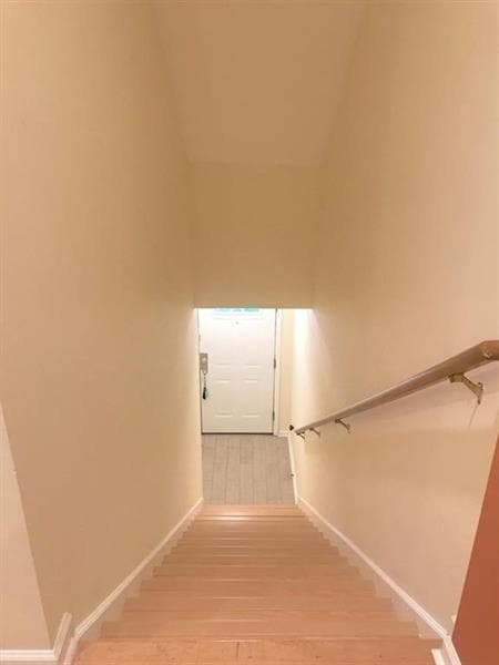 Building Photo - 375 North Highland Avenue Northeast