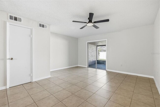 Building Photo - 11906 Cypress Hill Cir