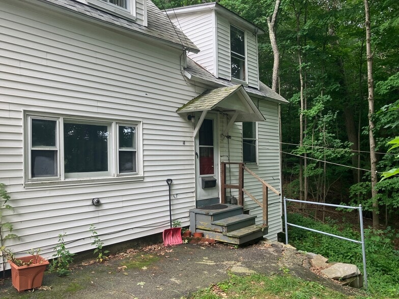 Primary Photo - 123 George St