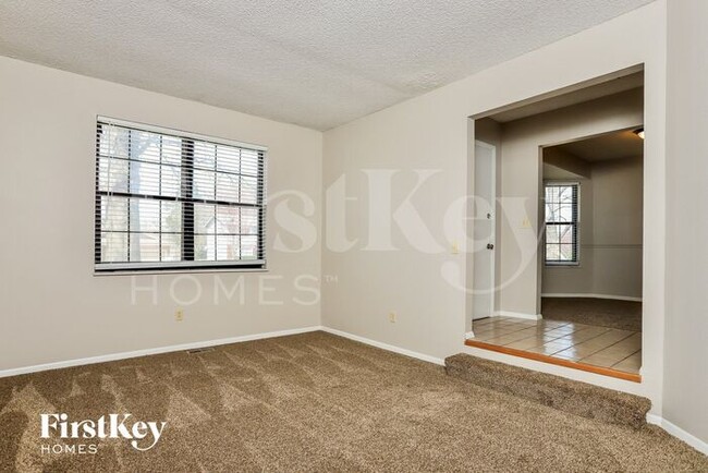 Building Photo - 1616 Treetop Dr