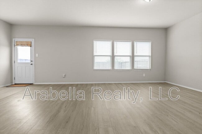 Building Photo - 14550 Open Range Rd