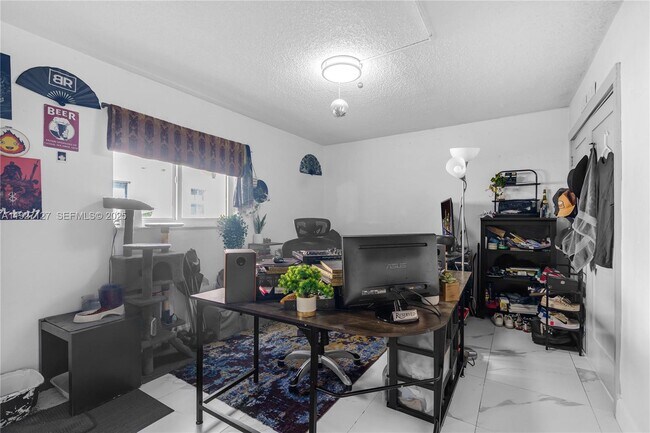 Building Photo - 3601 SW 2nd St