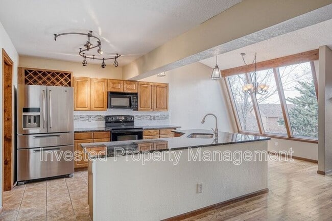 Building Photo - 12445 W Ellsworth Pl