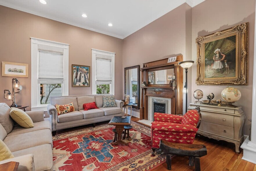 Building Photo - 509 Dabbs St