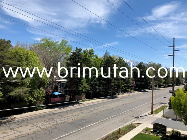 Building Photo - 3944 S 900 E