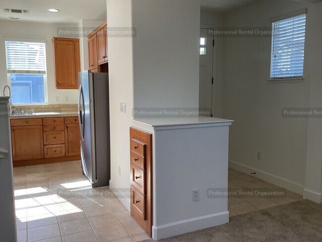 Building Photo - One of Napa's Finest Christopherson homes in great neighborhood