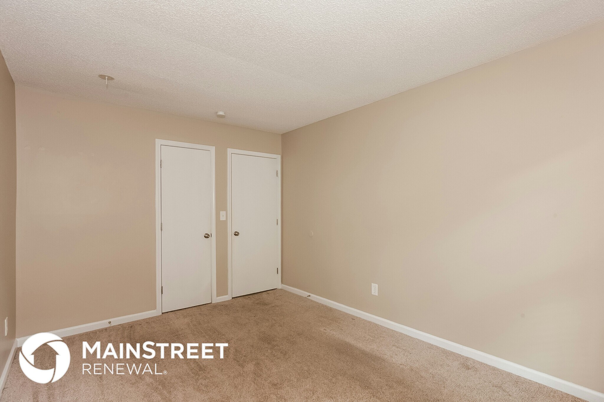 Building Photo - 8625 Flowers Ct