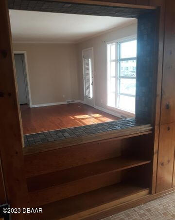 Building Photo - 325 Ribault Ave
