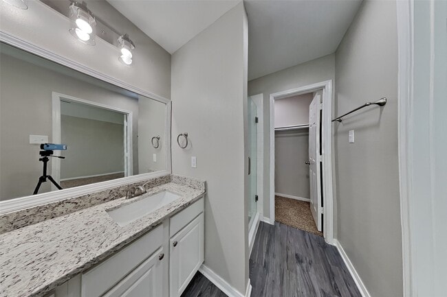 Building Photo - 3511 Rainshore Dr