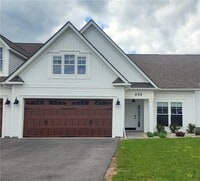 Building Photo - 602 Championship Dr