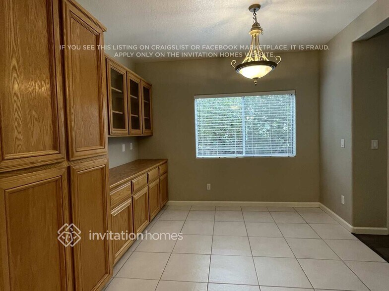 Building Photo - 8442 Granite Cove Dr