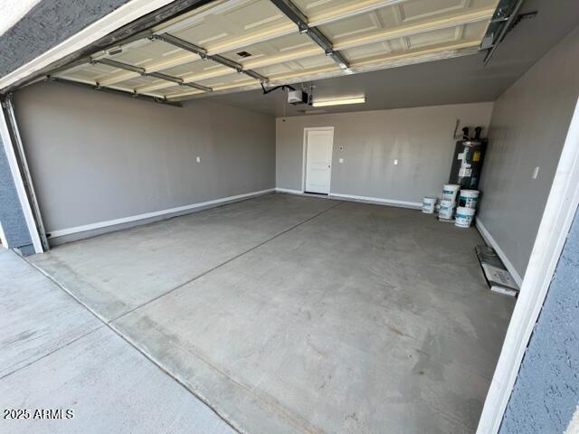 Building Photo - 4552 N Loring Rd