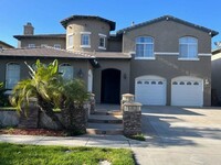 Building Photo - 993 Red Granite Rd