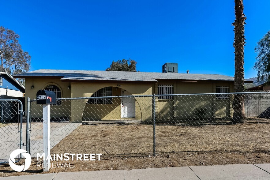 Primary Photo - 8209 S 24th Way