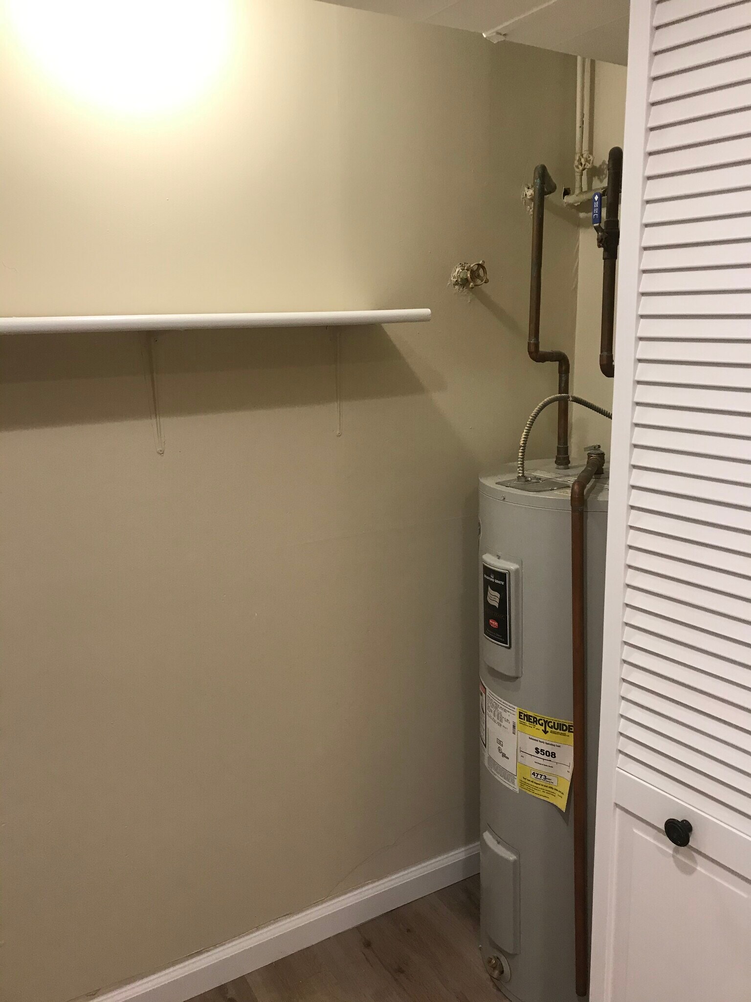 Kitchen closet - 1448 Newton St NW