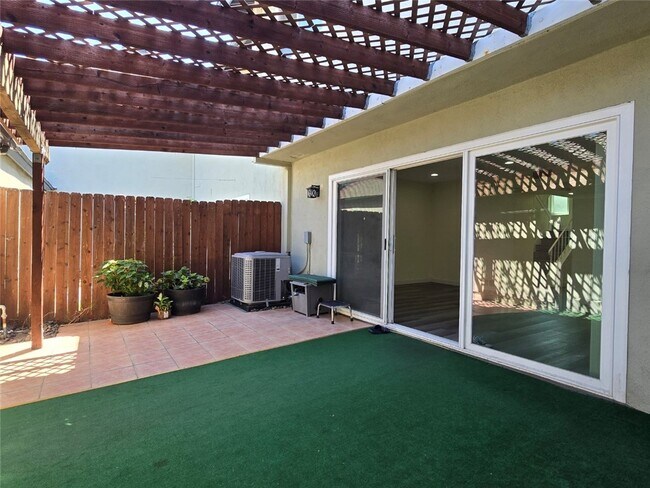 Building Photo - 5475 Cajon Ave