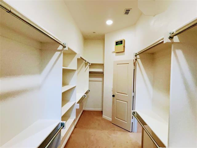 Building Photo - 1002 Switchgrass Ln
