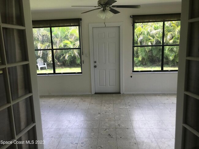 Building Photo - 136 Atlantic Dr