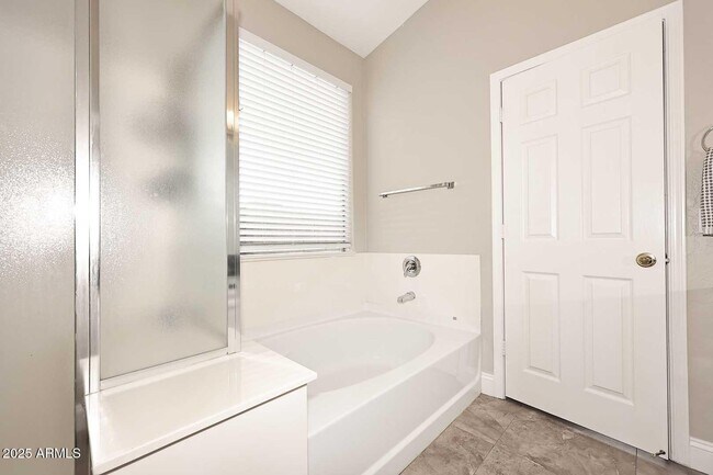 Building Photo - 16945 W Manchester Dr