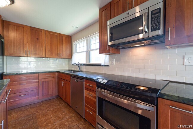 Building Photo - 94-212 Lelehua Pl.