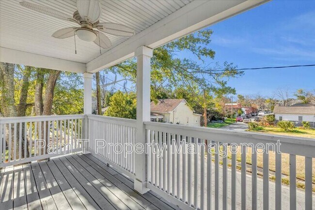 Building Photo - 1716 Reynolds St