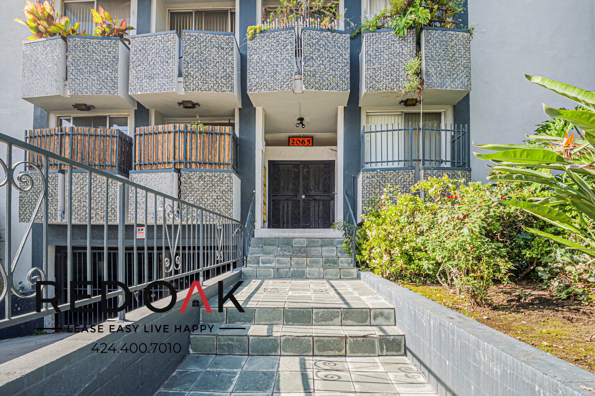 Building Photo - 2065 Rodney Dr