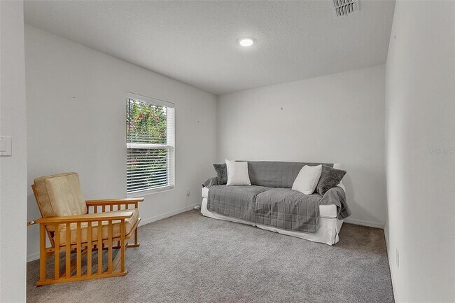 Building Photo - 159 Persimmon Dr